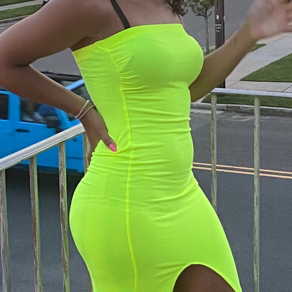 Highlighter green dress Stretchy size small